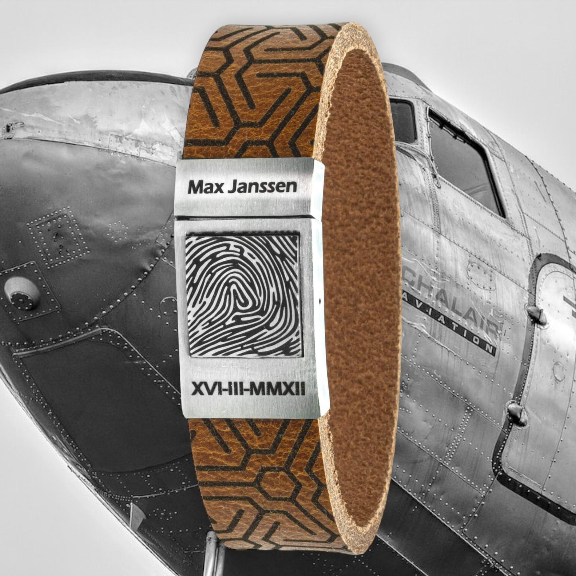 Aviator - Own fingerprint leather bracelet