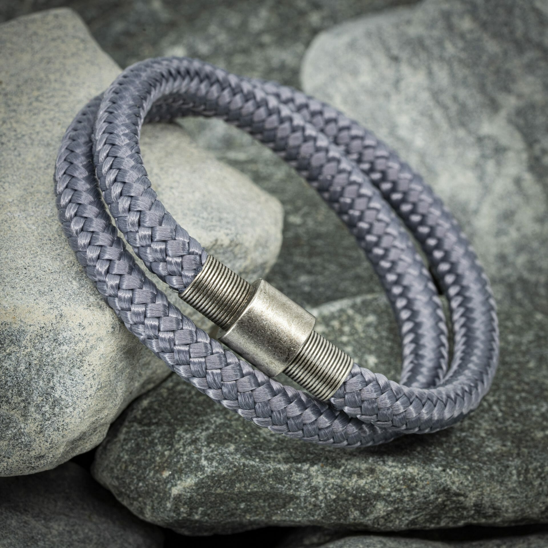 Vintage bracelet - Gray rope