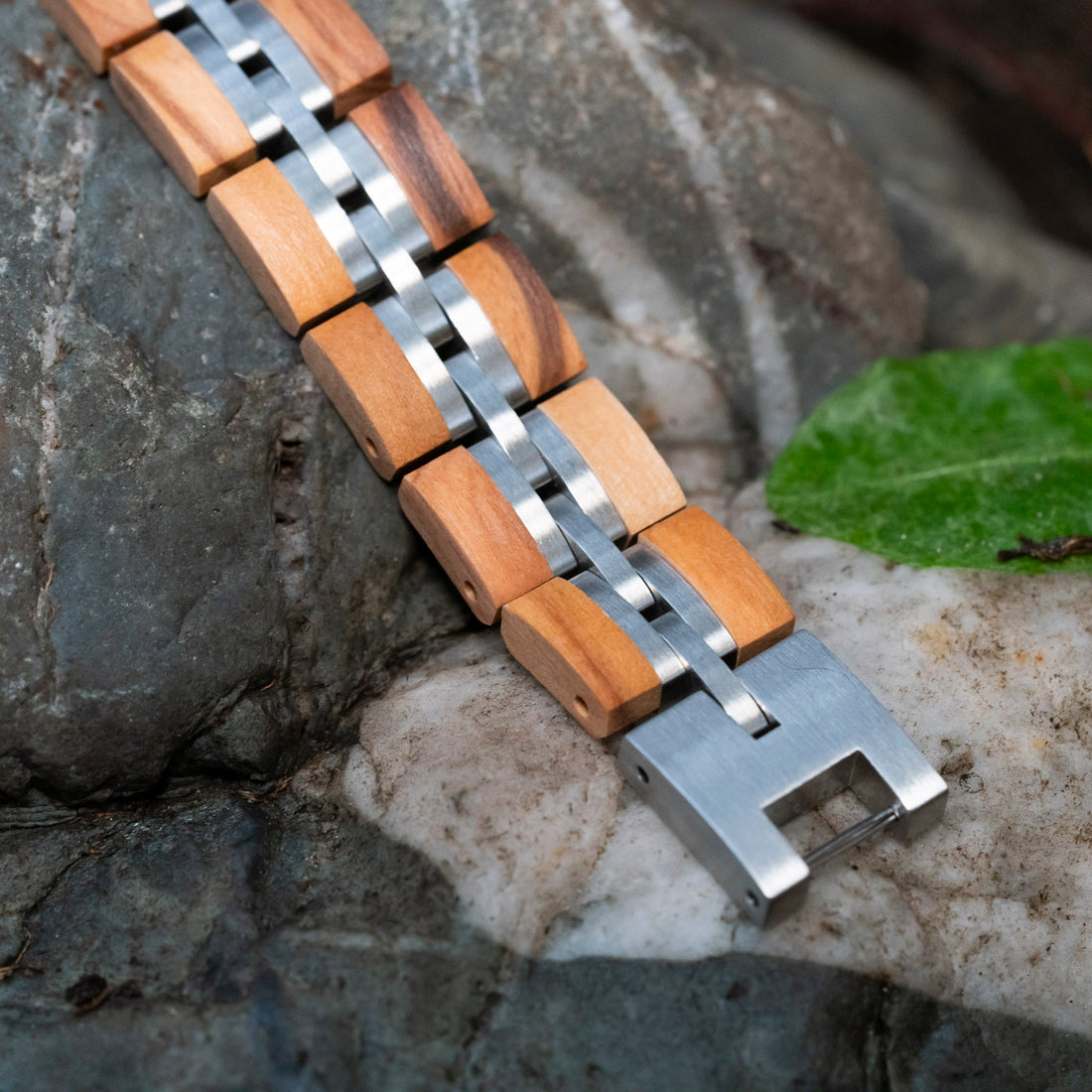 Initials olive wood bracelet (TIMBERWOOD)