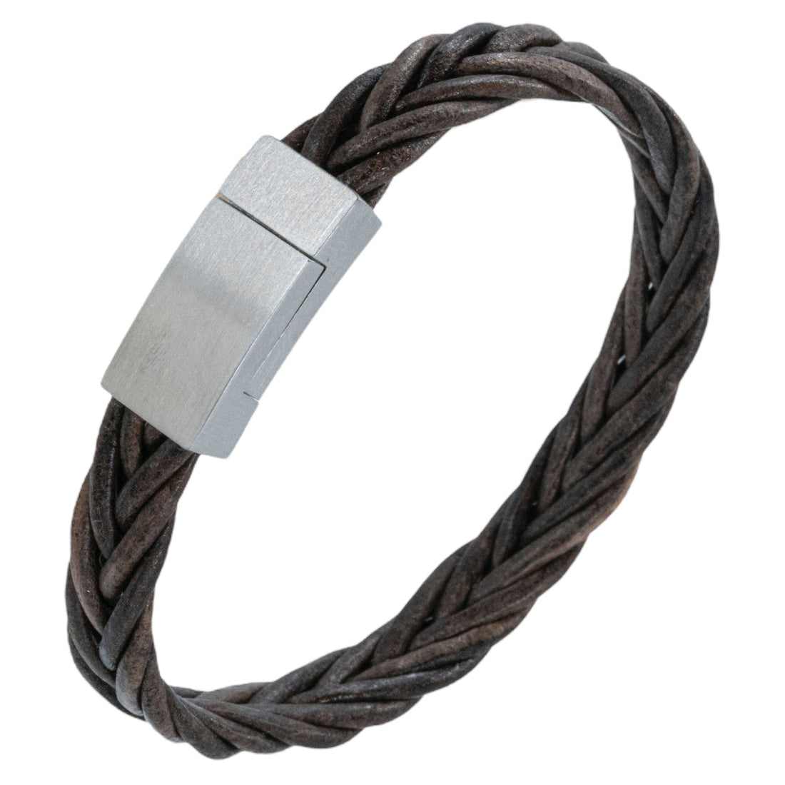 Small leather bracelet with engraved name - braided leather
